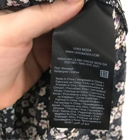 Vero Moda Black Floral Tunic Dress - Picture 7 of 7